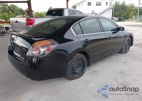 2008 Nissan Altima 2.5 S from USA, damaged, VIN 1N4AL21E98N415257